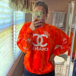 Chanel Crewneck Sweatshirt - Knockoff